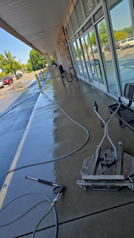 Retail Storefront Concrete and Window Cleaning