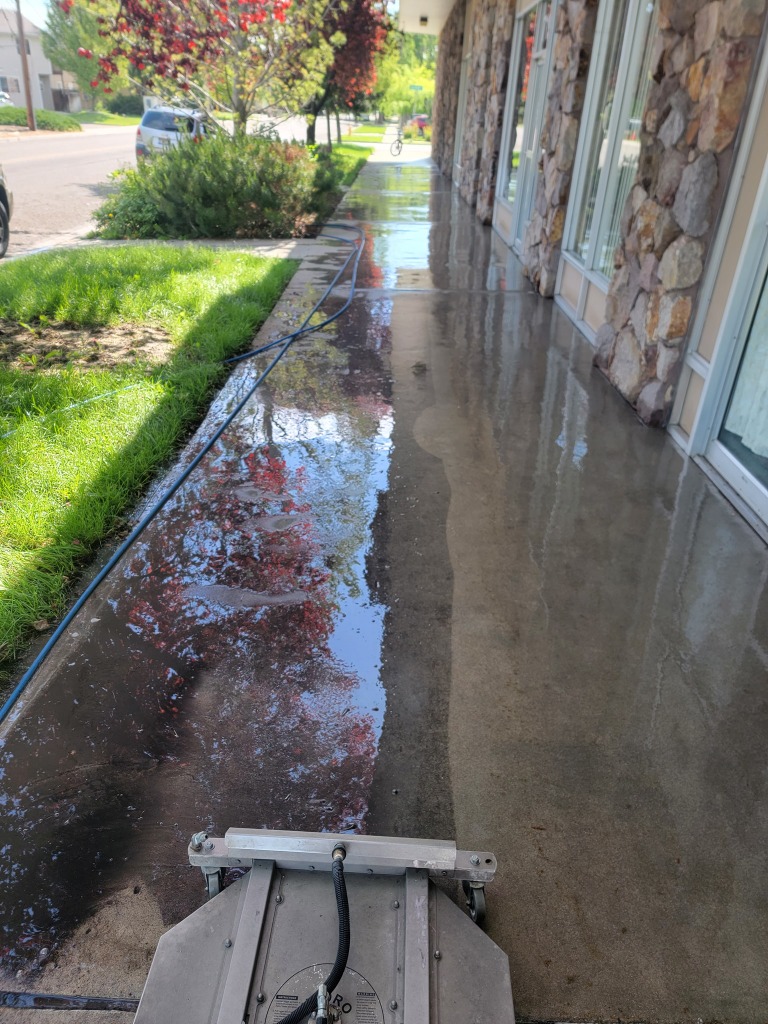 Concrete Sidewalk Stain Removal and Restoration